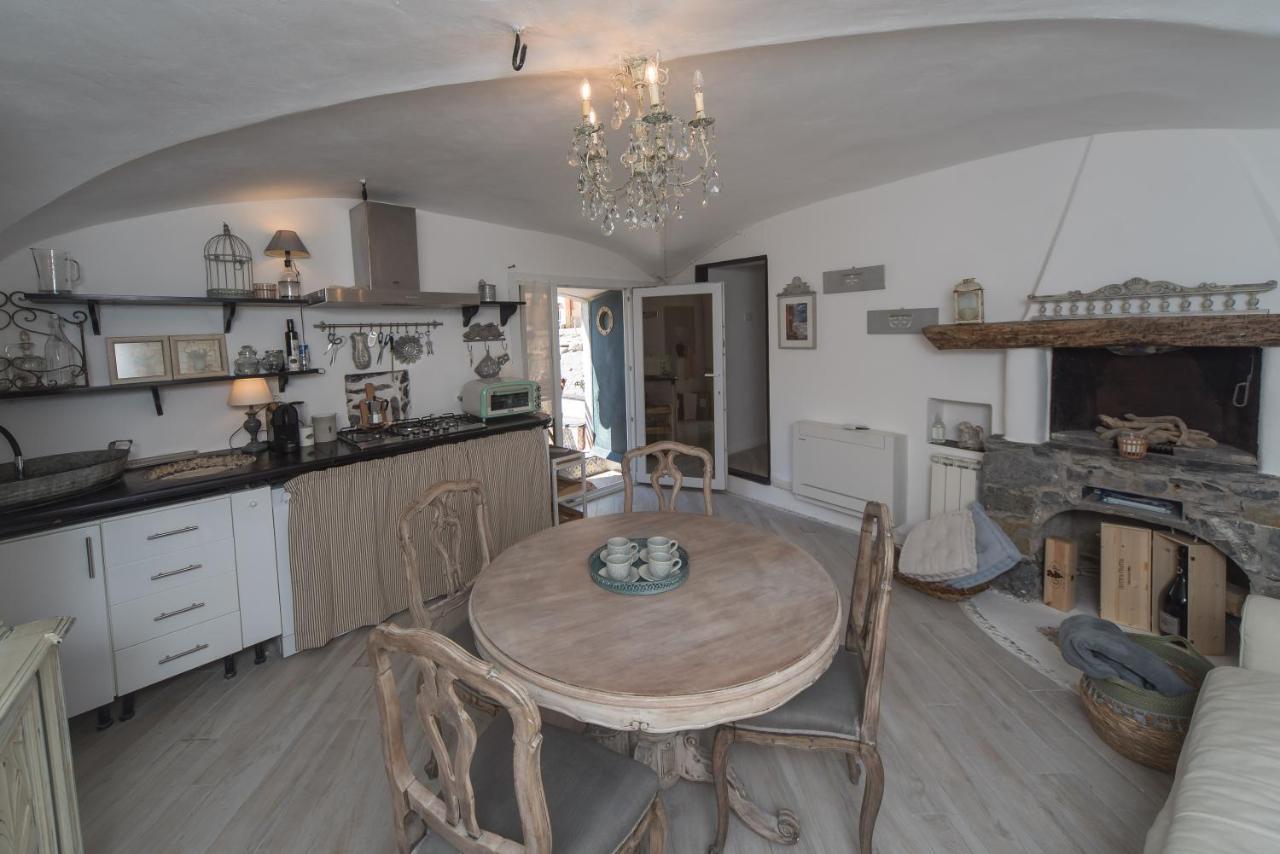 Salsedine Relais Appartement Genua Buitenkant foto
